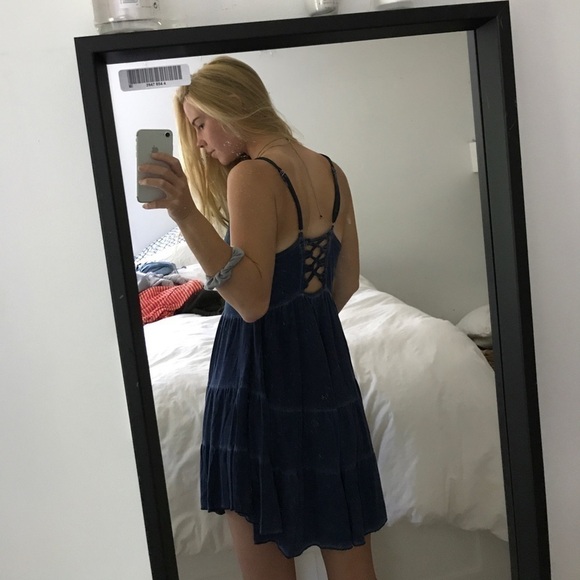 Flowy Dress Beachy And Boho - Picture 2 of 3